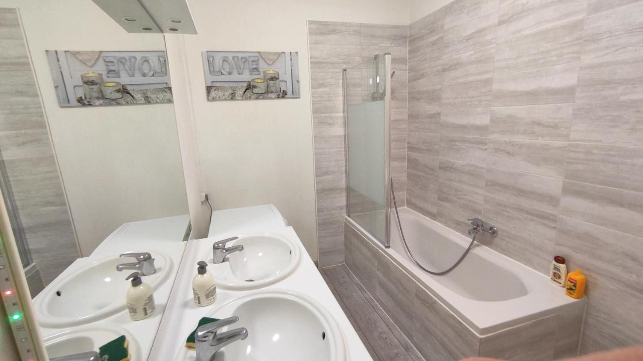 Cocooning Logement Entier Parking Gratuit Algrange エクステリア 写真